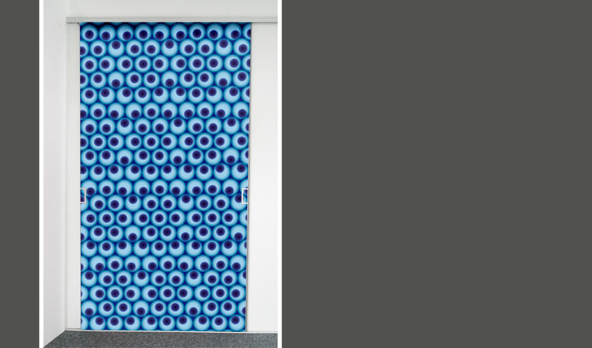 Verwirrendes Spiel in blau mit 3D Wirkung - die Farbgestaltung kann auf Wunsch angepasst werden (Bild-Nr. 0200567; Kategorie 3)

